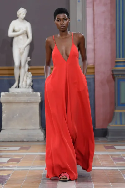 Look 61